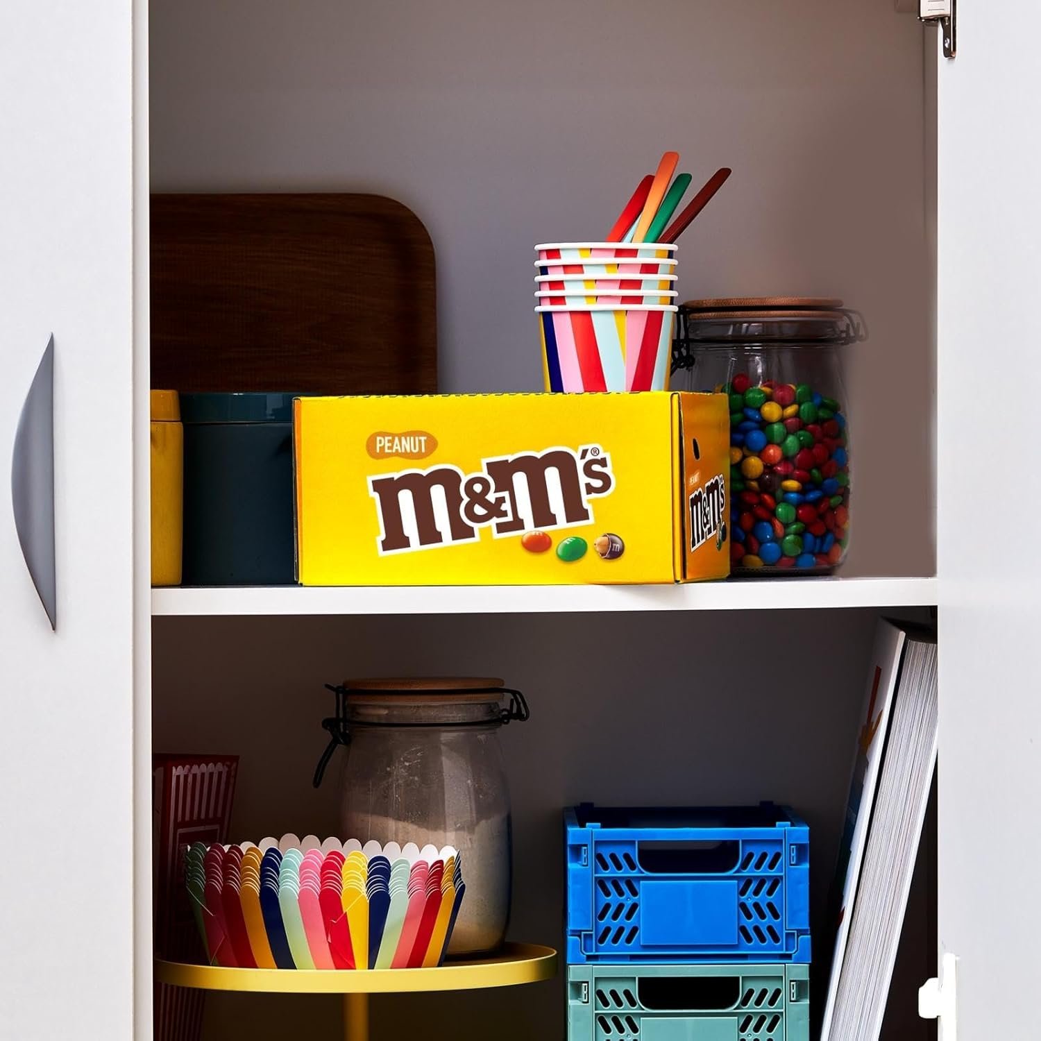 M&M's Peanut, chokolade stor pakke som chokolade, 24 x 45 g, jordnøddesmag chokoladelinser som slik, chokoladegave (1080 g) - Image 4